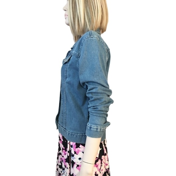 CALVIN Klein Jeans Medium Wash Denim Jean Trucker Jacket Branded Metal Buttons - Picture 8 of 15